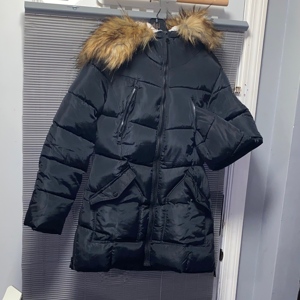 bebe Black Puffer Jacket with Faux Fur Trim